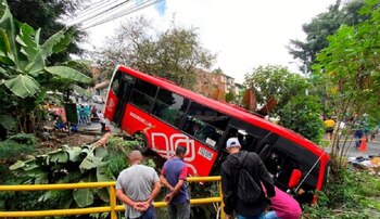 Al menos once heridos en