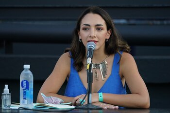 Thelma Fardin anunciò junto a