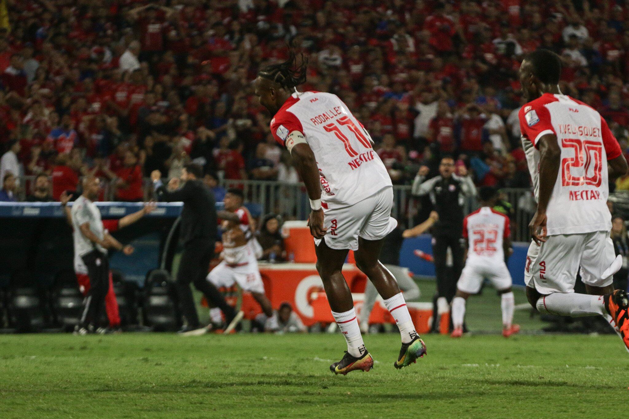 El gol decisivo fue anotado por Hugo Rodallega en el minuto 79, a pesar de encontrarse lesionado, en una jugada que se convirtió en símbolo del esfuerzo colectivo - crédito @SantaFe/X