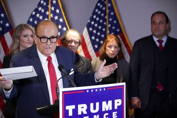 Rudy Giuliani, abogado de Donald