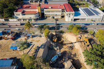 Las primeras obras para la