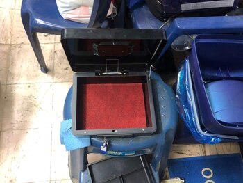 Los criminales iban por una