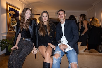 Milagos Schmoll, Inês Artagaveta e Santiago Loza