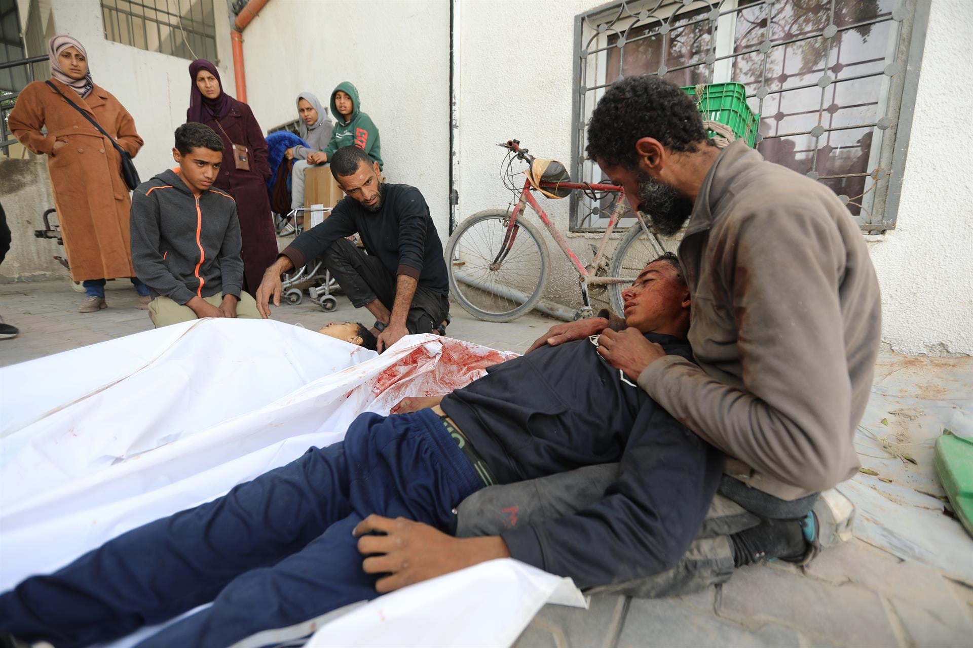 Israel mata a tres palestinos en Gaza en las últimas 24 horas a pesar del alto el fuego