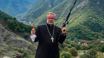 Hovhannés Hovhannisián, abad de Dadivank