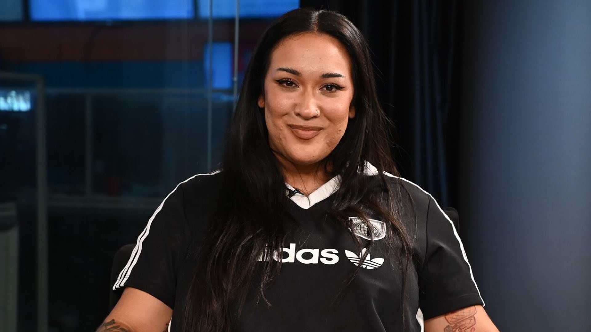 Evelyn Botto, una de las conductoras de Mi primo es así, ternada a mejor programa Semanal