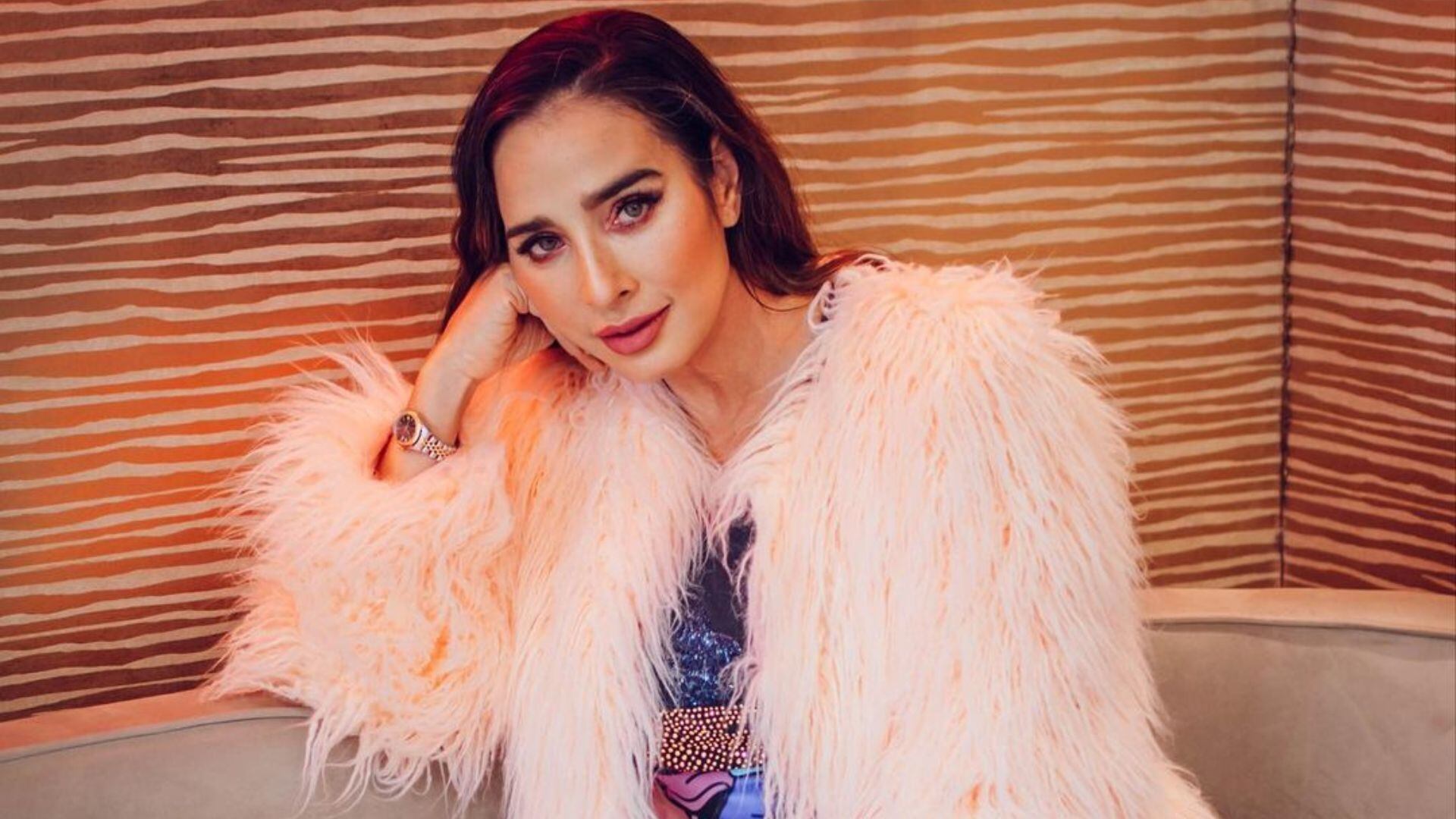 Luly Bossa sacude redes con mensaje sobre empatía y envidia social - crédito @lulybossa1/Instagram