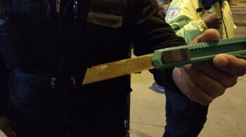 Cuchilla que utilizaron para cortarle