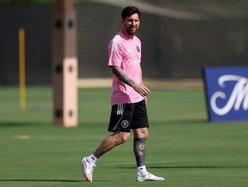 Lionel Messi durante el entrenamiento del Inter Miami antes del inicio del Mundial de Clubes (REUTERS/Hannah Mckay)