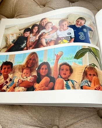 Entre las fotografías se encuentran