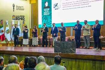 En Nuevo León comenzaron los foros sobre la regulación del uso de celulares y redes sociales en los planteles educativos.
Crédito: X/ @SEP_mx