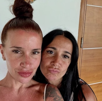 Florencia Peña con su hermana María Belén, con quien comparte secretos y risas (Instagram)