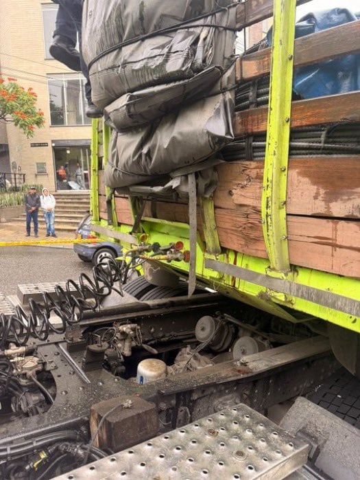 La Seccional de Tránsito y Transporte evacúa entre 90 y 160 polizones al día en las vías del departamento de Antioquia -crédito Alcaldía Itagüí