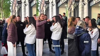Alba Carrillo discute en plena calle por conseguirle un reloj a su hijo (TikTok)