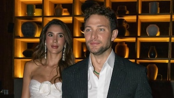 Daniela Ospina y Gabriel Coronel celebraron su boda religiosa junto a familiares y amigos: ya circulan las primeras imágenes del evento
