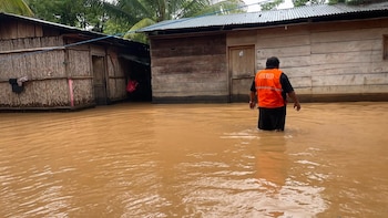 Las autoridades de Guatemala pidieron seguir la información oficial y acudir a refugios temporales o albergues municipales si aumentan las lluvias.