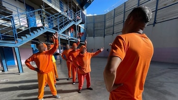 Ecuador regula el uso de