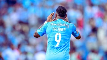 Brenner Marlos tiene tres goles