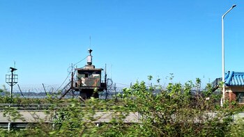 Almabres de púas, cámaras, puestos