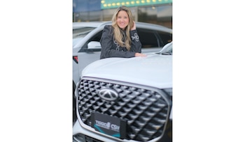 La presentadora Daniela Álvarez es