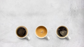 Las cremas no lácteas están añadiendo calorías secretamente a tu café matutino
