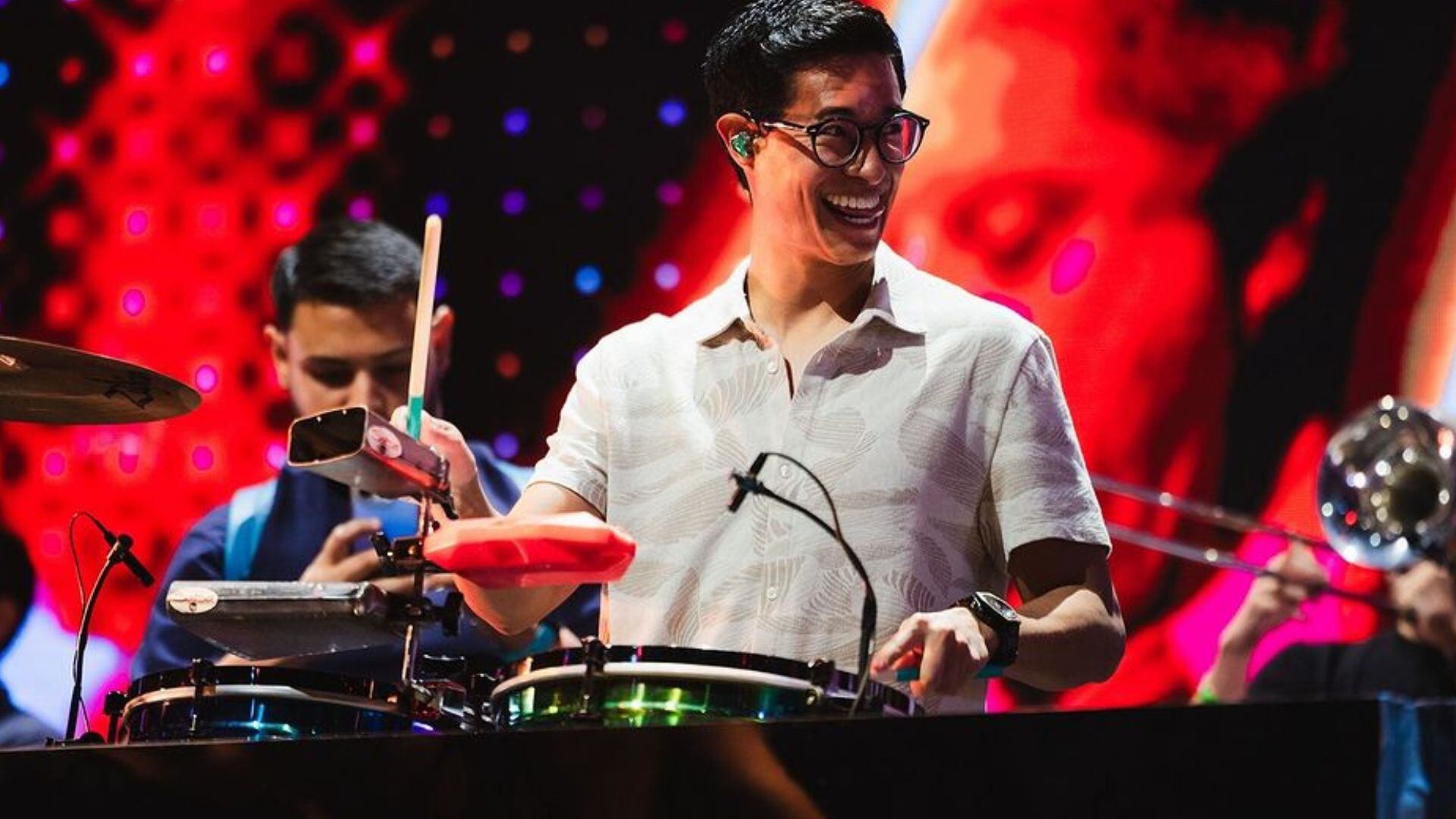 Tony Succar brilló en homenaje a ‘Fania All Stars’ de ‘Premios Juventud 2024