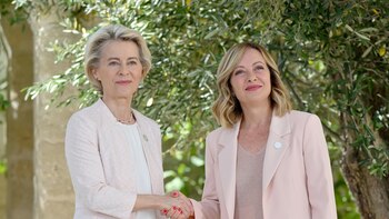 Meloni anima a sus socios