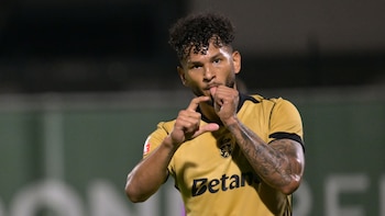 Luis Javier Suárez respondió a los rumores de su posible salida del Sporting de Lisboa: “Una mentira más en lo que va de este verano”