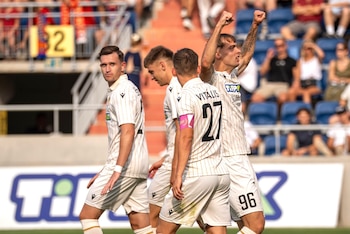 En Hungría, el Győri ETO goleó 6-2 al Atert Bissen con anotaciones de Claudiu Bumba, Milán Vitális, Viktor Dukanovic, Kevin Bánáti y dos de Nfasu Nije. (Facebook/ ETO FC)