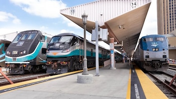El transporte de Los Ángeles es más caro desde hoy: Metrolink aumentó sus tarifas hasta 27%