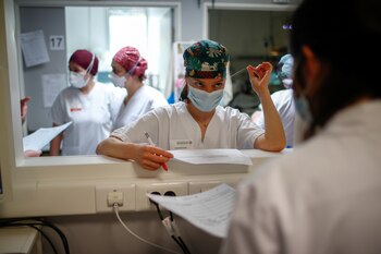 Francia registra más de 25.000