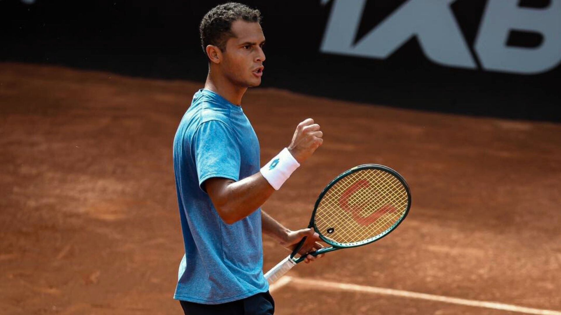 Juan Pablo Varillas debutó con éxito en el último Challenger limeño de la temporada. Crédito: Igma Open