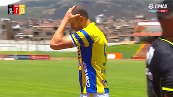 Hernán Barcos sufrió una inesperada