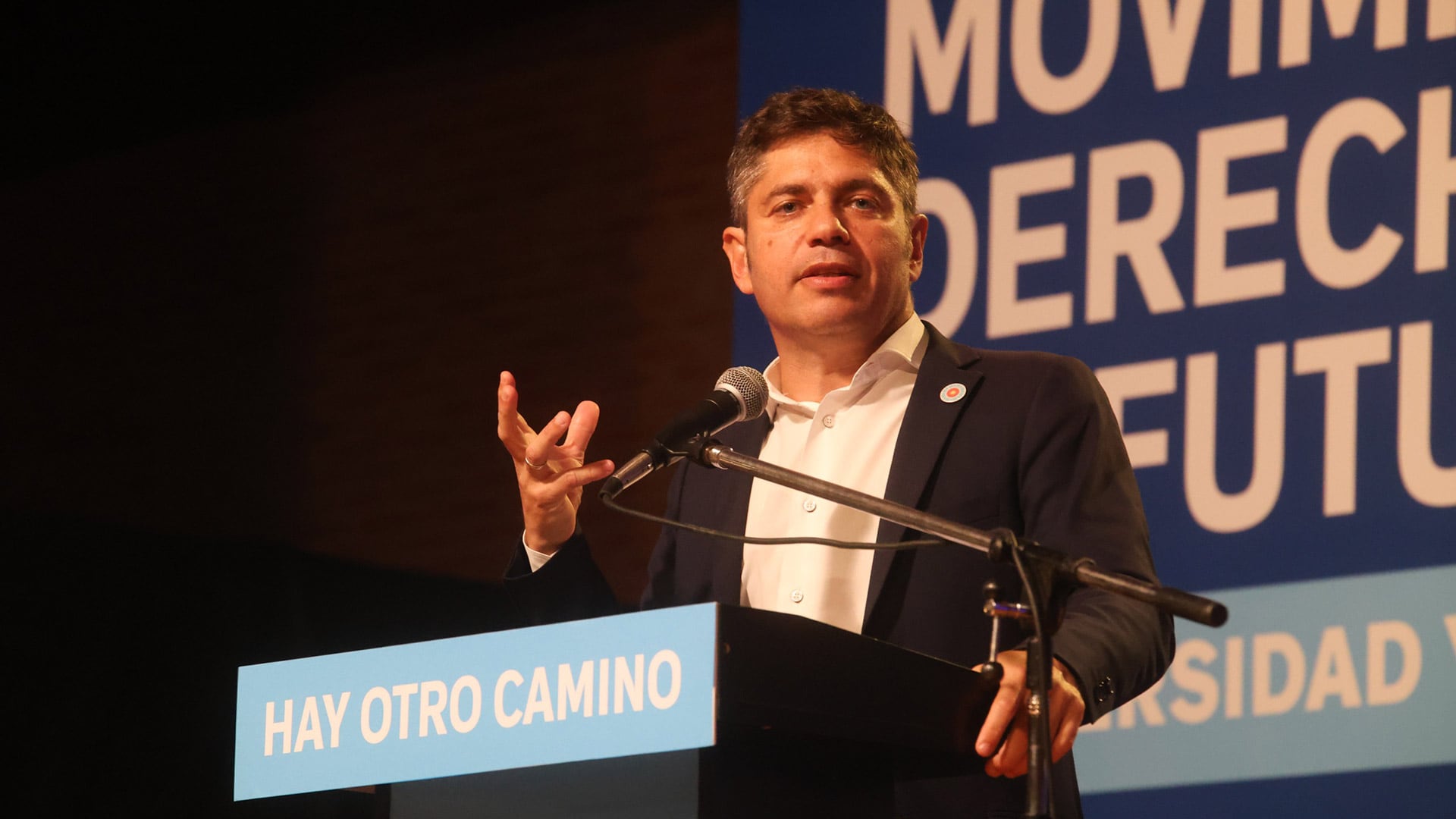 Axel Kicillof ya se muestra como candidato presidencial, aunque la interna del PJ está lejos de resolverse