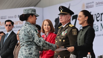 Sheinbaum destaca a la Guardia Nacional como pilar de la Estrategia Nacional de Seguridad a siete años de su creación. (Foto: Presidencia)
