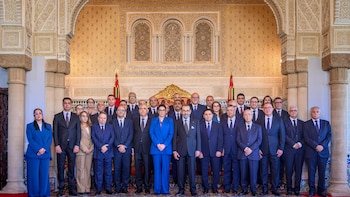 El rey de Marruecos tomó juramento al Gobierno de la primera ministra Fátima Ezzahra El Mansuri