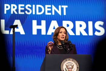 Kamala Harris recibe un fuerte
