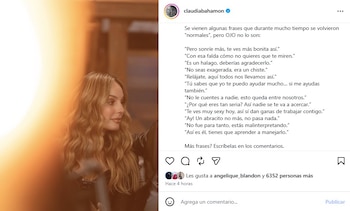 La presentadora añadió en su publicación una serie de frases que normalizan el acoso en espacios laborales - crédito @claudiabahamon/Instagram
