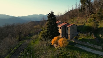 La casa en las montañas donde vive Sor Patricia (YT: The Pillow)