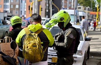 La norma señala que ese pedido no equivale a una acusación penal, sino a una acción preventiva que busca facilitar el trabajo oficial y apoyar la seguridad en el espacio público - crédito Secretaría de Seguridad