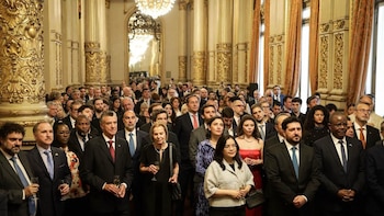 Empresarios, diplomáticos, políticos y referentes