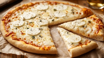 Mozzarella, gorgonzola, parmesano y emmental