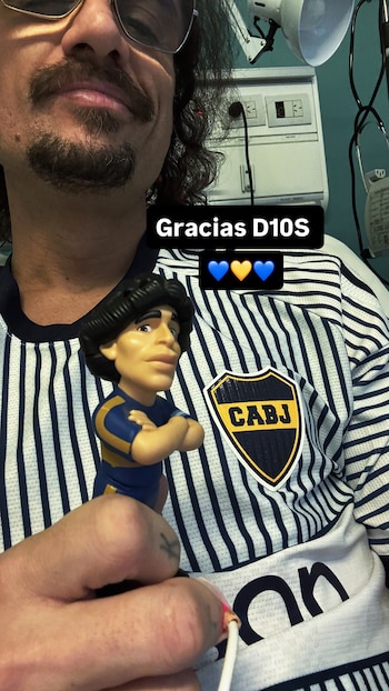Daniel Osvaldo celebró la victoria de Boca en el hospital