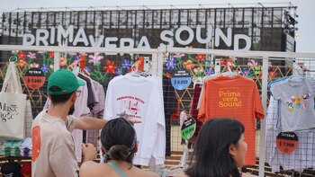 Hubo merchandising, gastronomía y otros