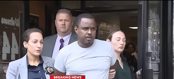 La violencia armada en el Bronx derivó en la detención de William Ferrer por el tiroteo que mató a Jacob Freytes, de 12 años (Captura CBS News)