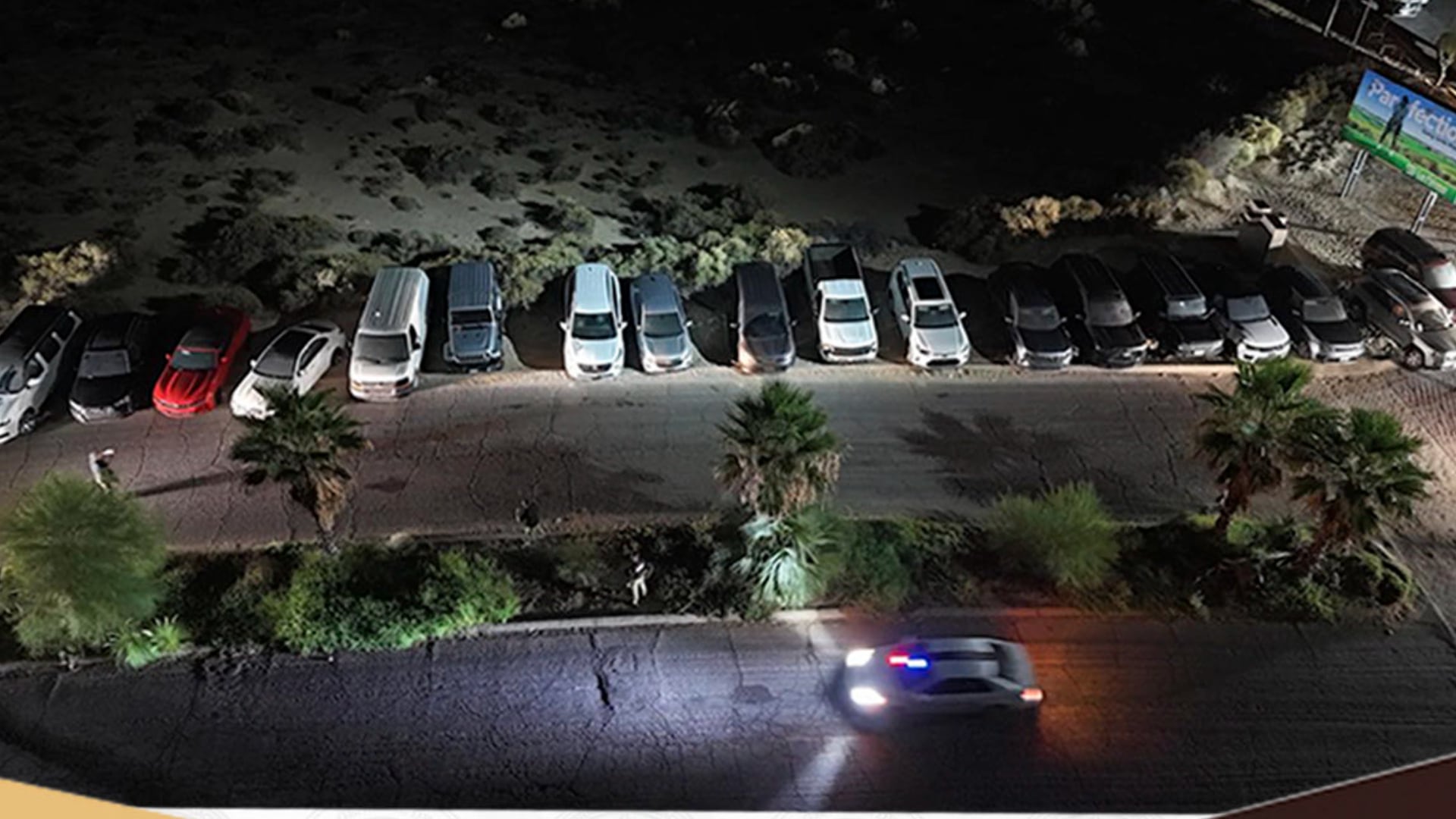 En una de las camionetas aseguradas se localizaron ilícitos. Crédito: FGJES