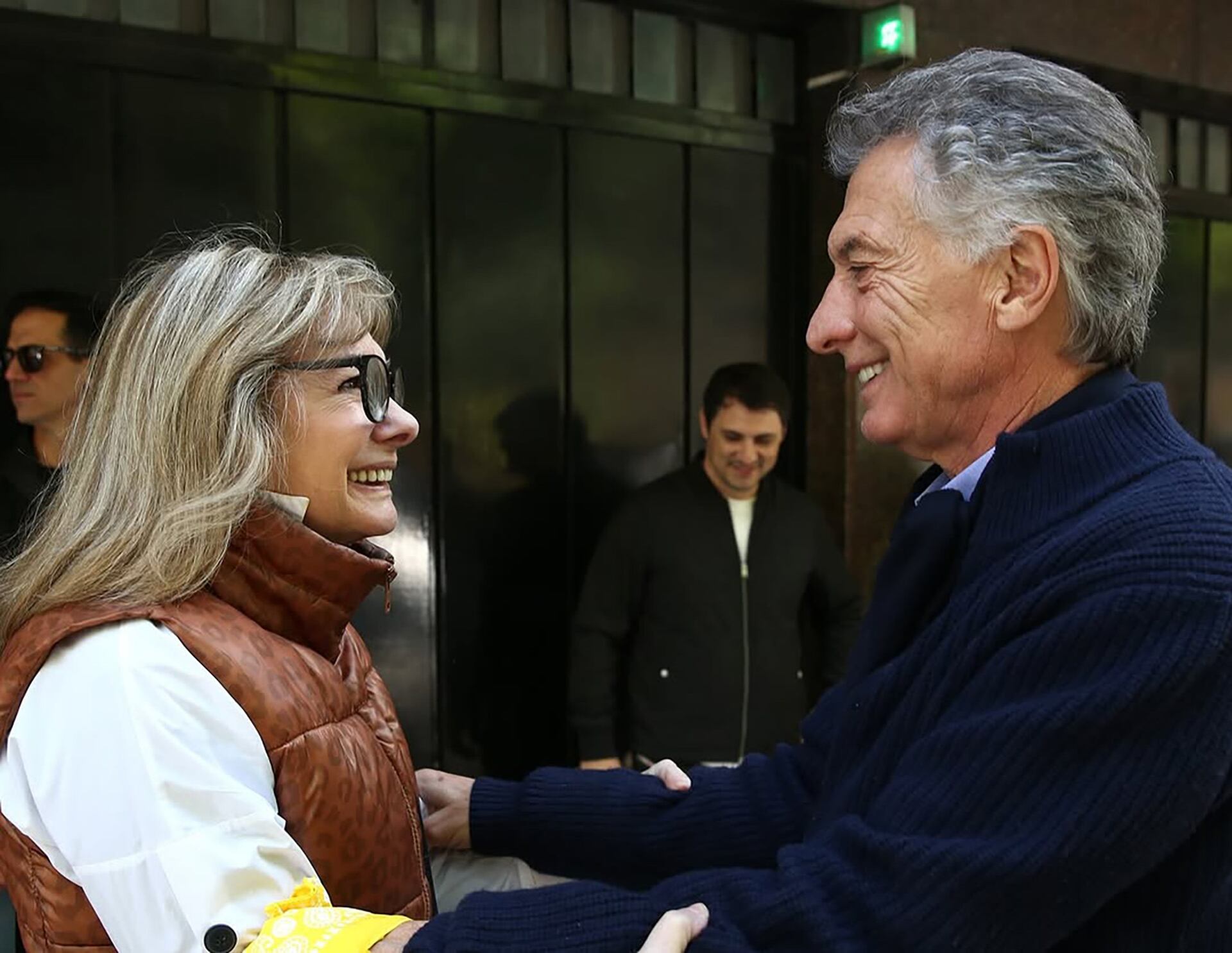 Mauricio Macri, Lospenatto y Vidal recorrieron barrios por la campaña