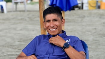 “Nunca pedaleé solo”: Nairo Quintana se despide del profesionalismo con proyectos para transformar el deporte colombiano