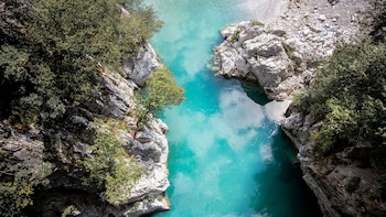 Las playas albanesas son un