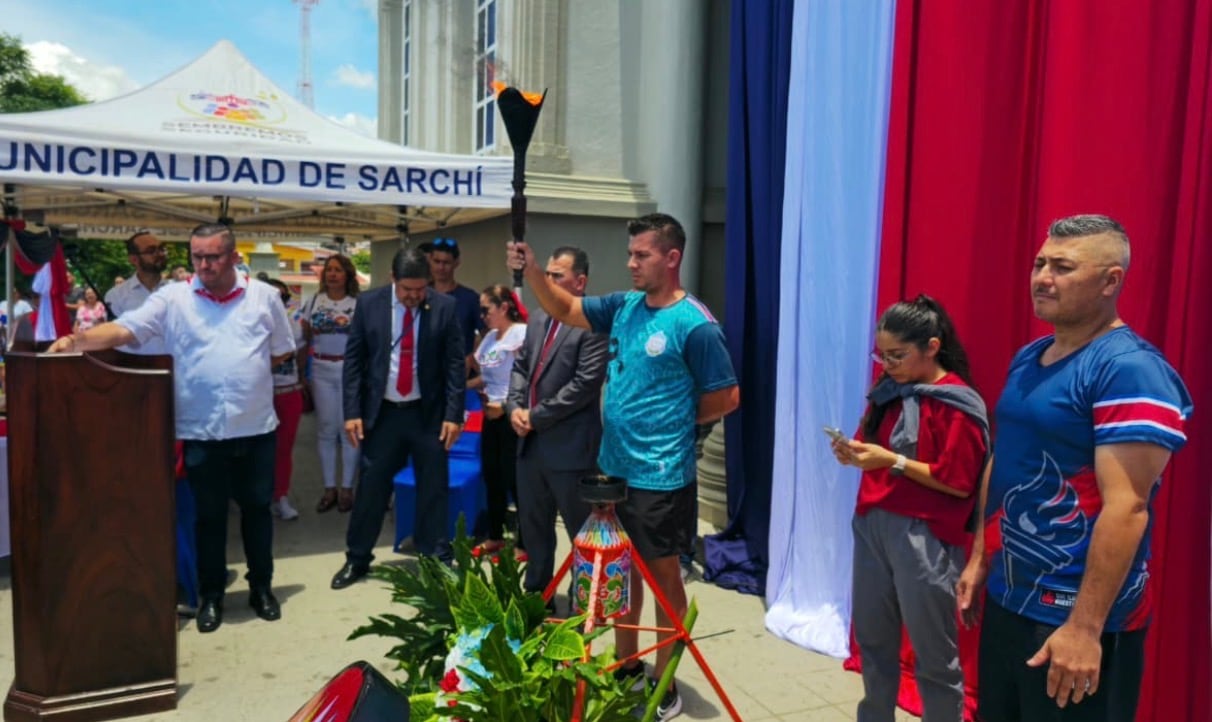 La Antorcha de la Independencia entra en su tramo final y llegará esta noche a Cartago